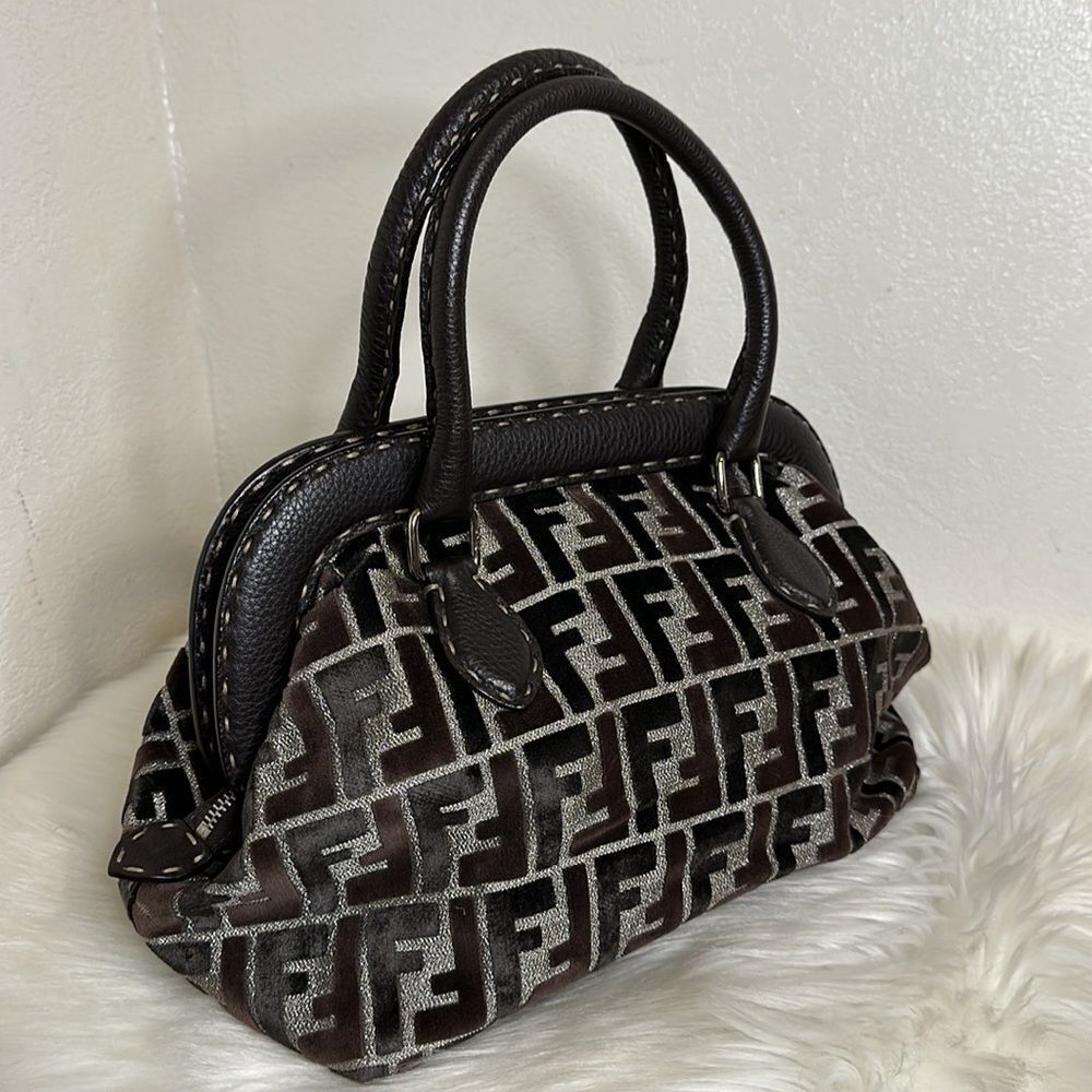 💯 Authentic Fendi Selleria Zucca Hsndbsg🍀 - Picture 8 of 16